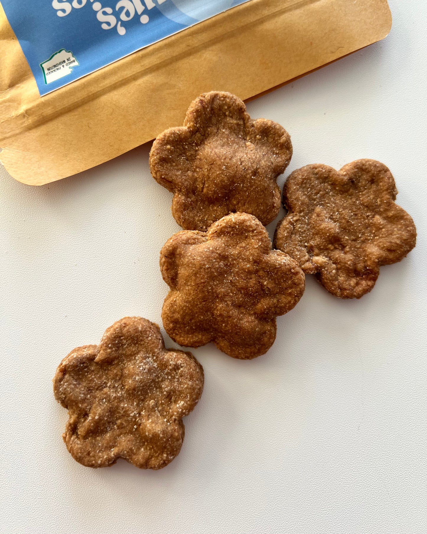 Louie's Chewies peanut butter banana dog biscuit rounds, small batch handmade Seattle WA
